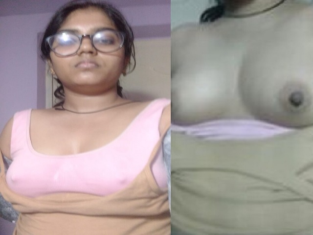 Nerdy Hot Girlfriend Nude Pussy And Boobs Desi Viral Mms
