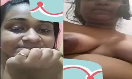 Chubby Girlfriend Nude Video Call Sex Teasing Lover