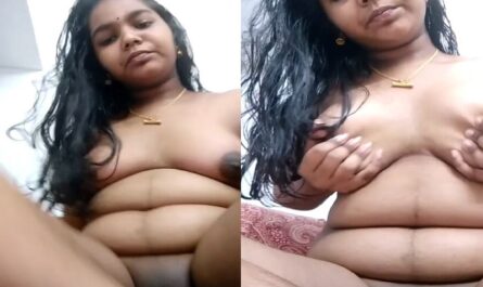 Mallu Hot Naughty Girl Fingering Black Pussy In Nude