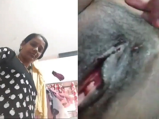 Mallu Hot Wife Playing With Boobs And Horny Pussy