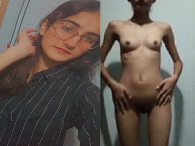 Skinny Small Tits Indian Girl Nude Body Showcased Viral Clip