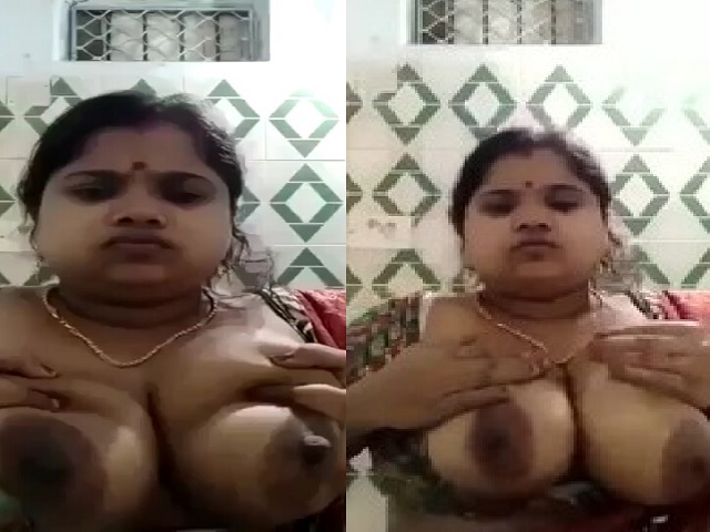 Unsatisfied Busty Bengali Boudi Showing Big Boobs XXX