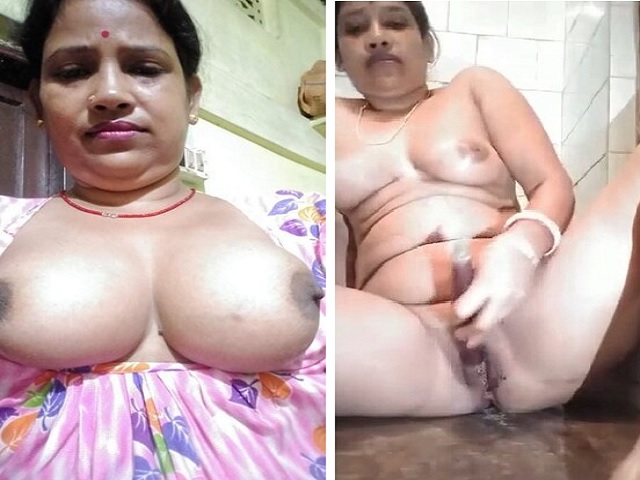 Unsatisfied Slutty Boudi Sex With Dildo Masturbation
